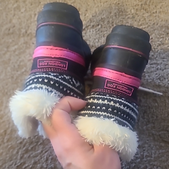 London Fog Pink and Gray Kids Winter Snow Boots - Picture 5 of 9